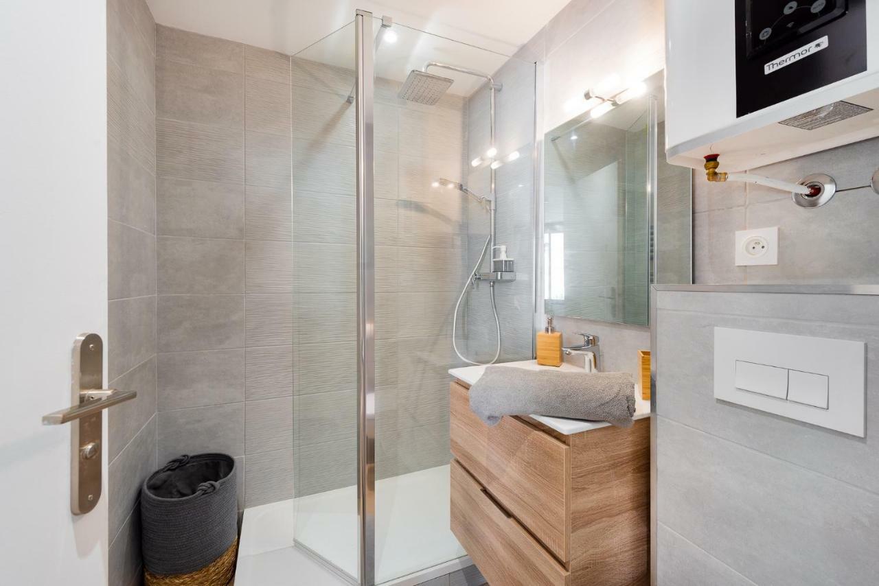 Suites Gaya Confort - Centre Ville モンペリエ エクステリア 写真