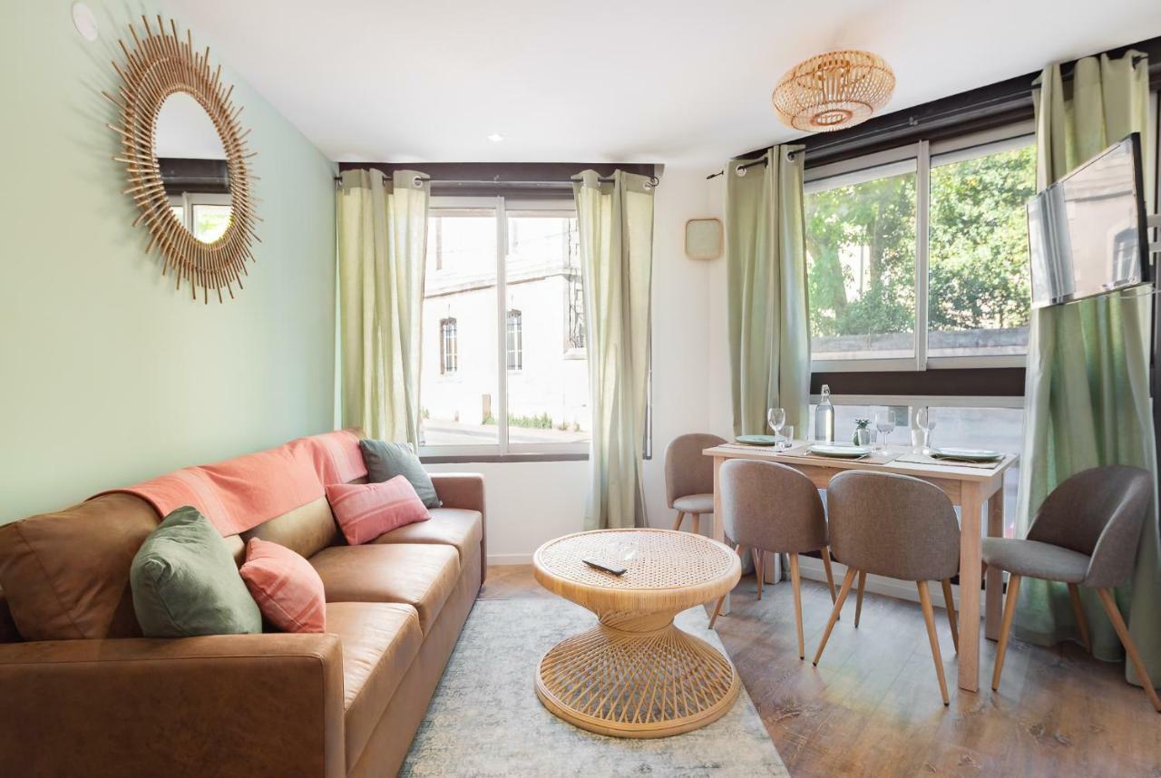 Suites Gaya Confort - Centre Ville モンペリエ エクステリア 写真
